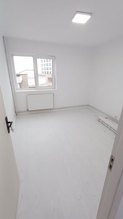 Apartament 2 camere, confort 1, semidecomandat