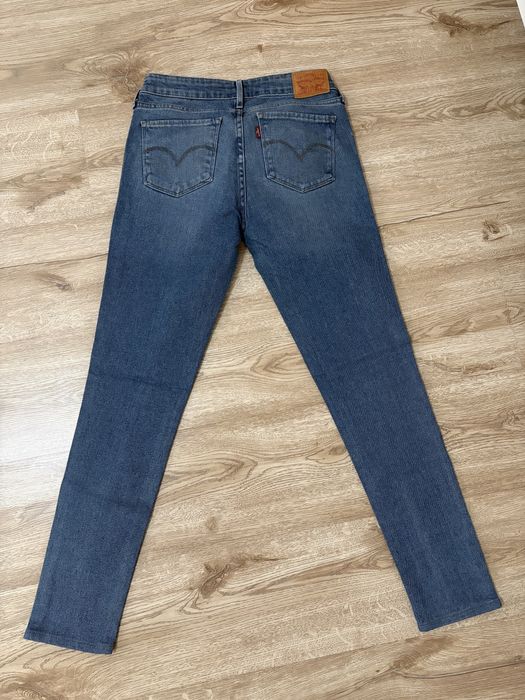 Дънки Zara, Desigual, Levi’s, H&M
