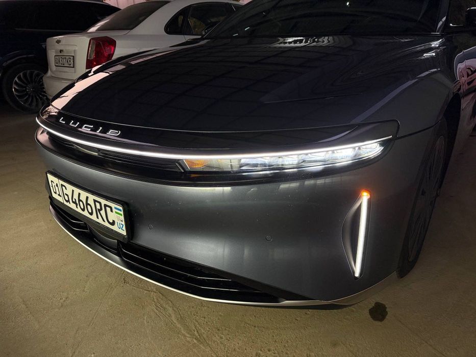 Lucid air touring