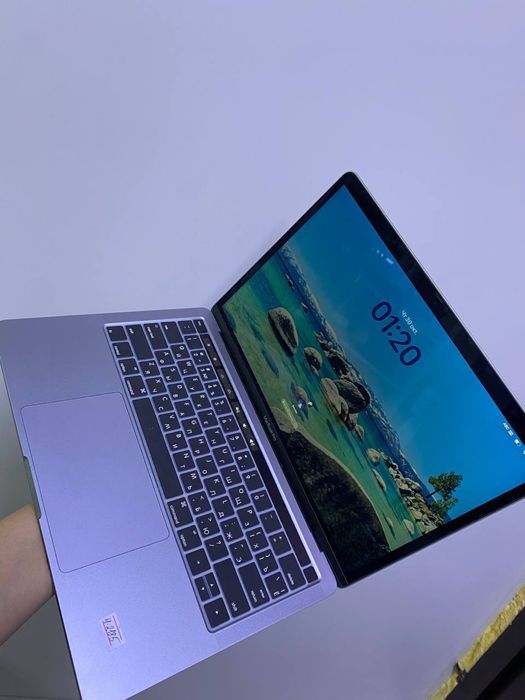 MacBook Pro 13” (M2, 2022)