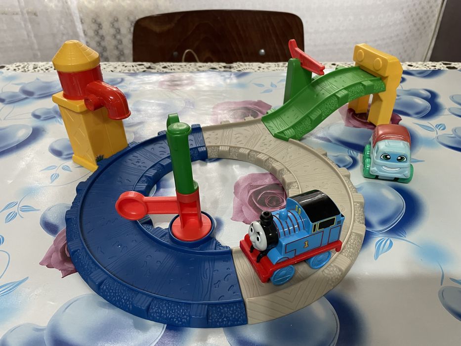 Trenul Thomas set cu rampa