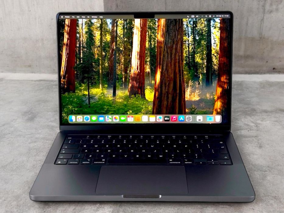MacBook Pro 14" M3 Pro 18RAM 512GB Space Black 100% Батерия! Гаранция!