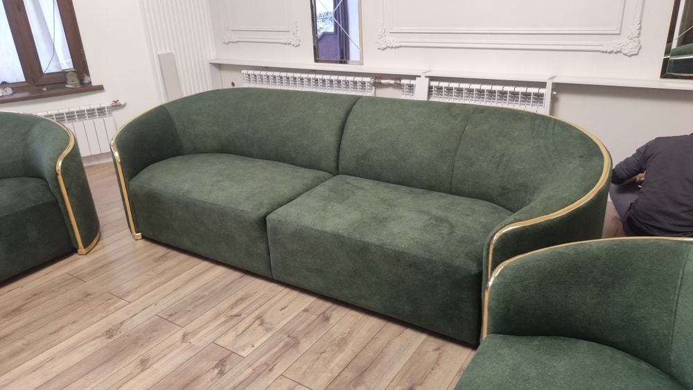 Mehmonhona va hol uchun. Yumshoq mebellar. Buyurtma asosida.