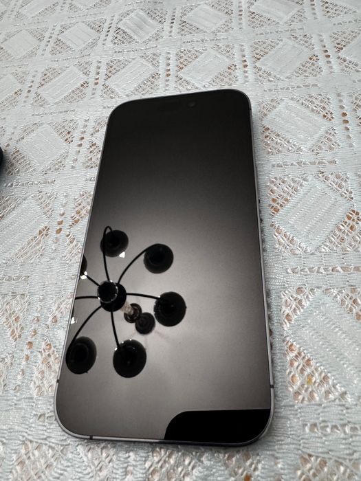 Телефон Iphone 14 Pro