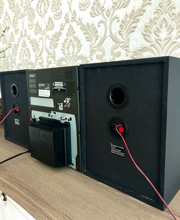 Музыкальный центр Philips FW750C