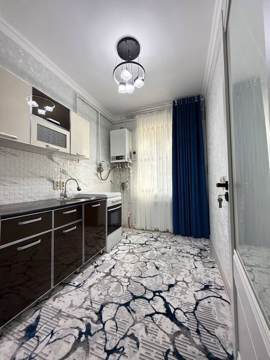 Срочно 2х 7этажка Роща Навастройка сдаётся