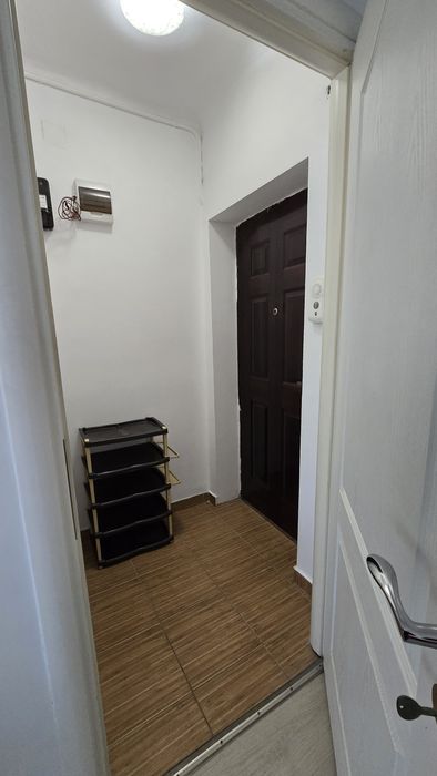 De inchiriat garsoniera floreasca