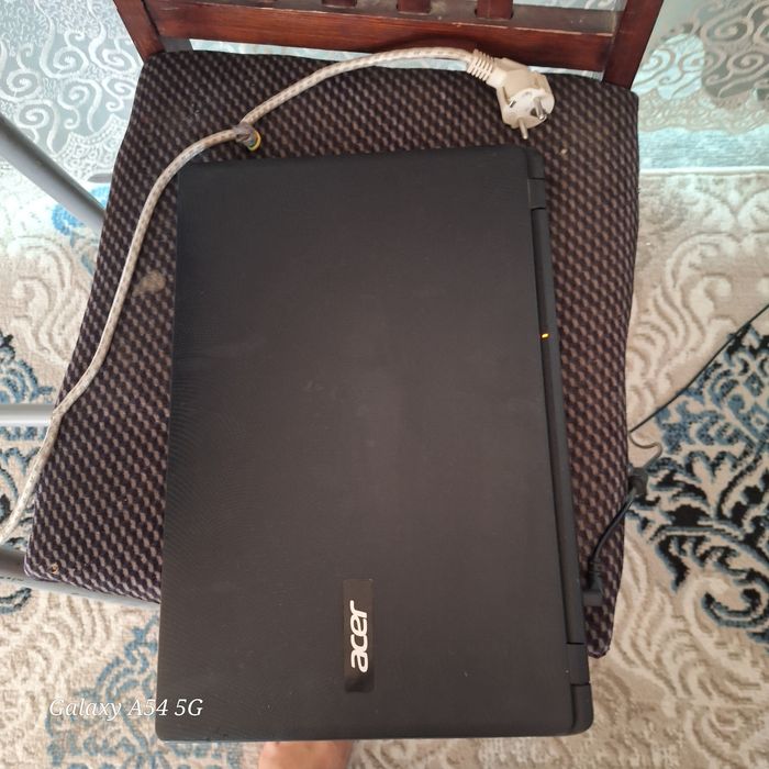 Acer noutbuk sotiladi яхши ищлайди/ ишлатиб куриб оласизлар,арзон берв