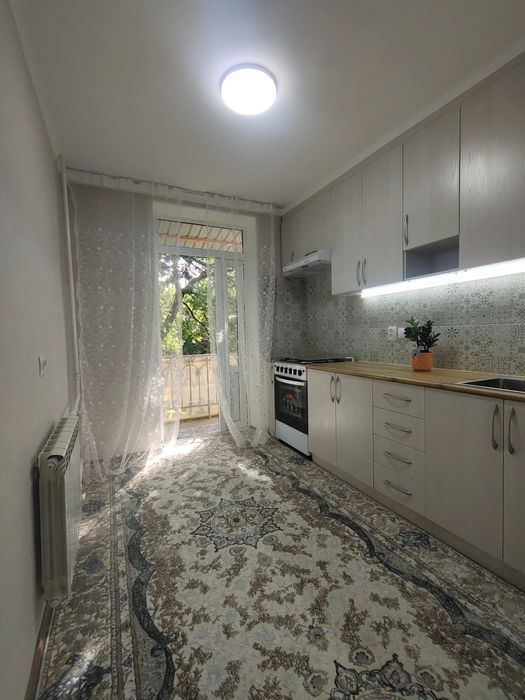 Своя квартира . Мирзо Улугбек район.Поселок Улугбек. Продается 1ком кв