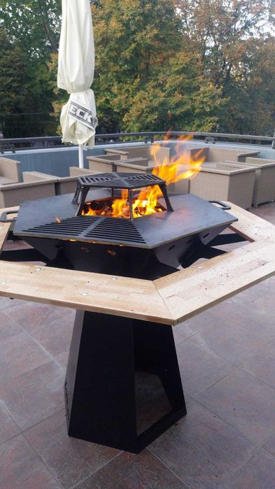 Gratar tip Live Cooking cu plită + blat stejar masiv – livrare în țară