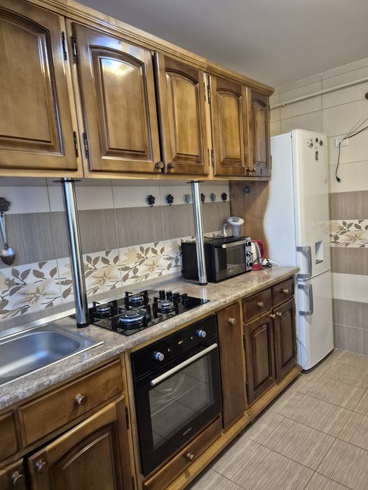 Inchiriez apartament 2 camere - cartier Tei