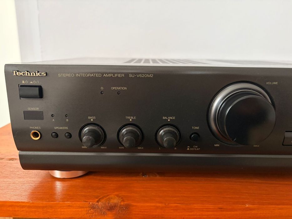 Technics  SU V 620 M2