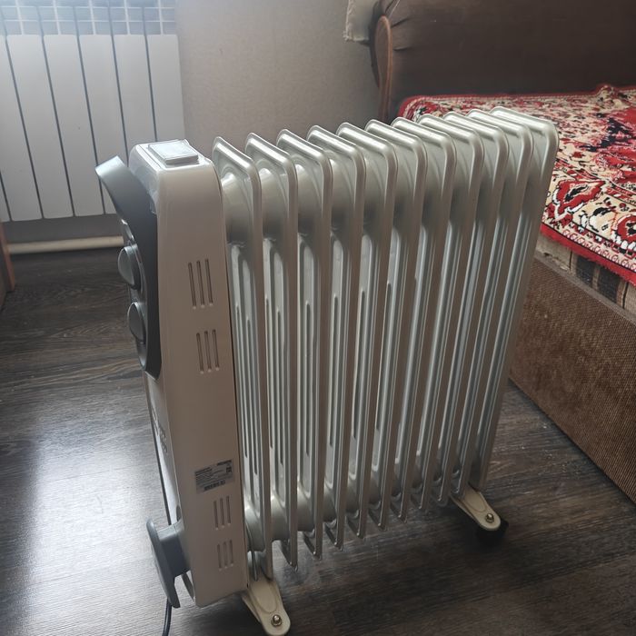 Продам обогреватель Ресанта 12 секций