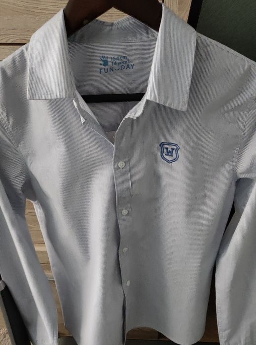 Продам вещи на подростка 14-16