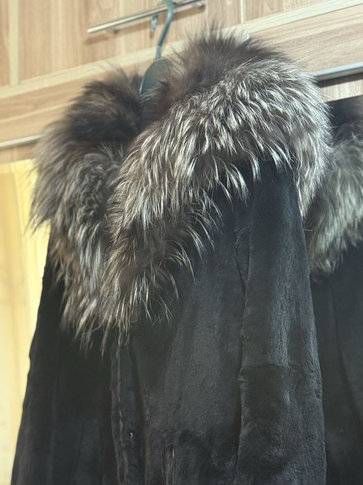 Продается натуральная шуба