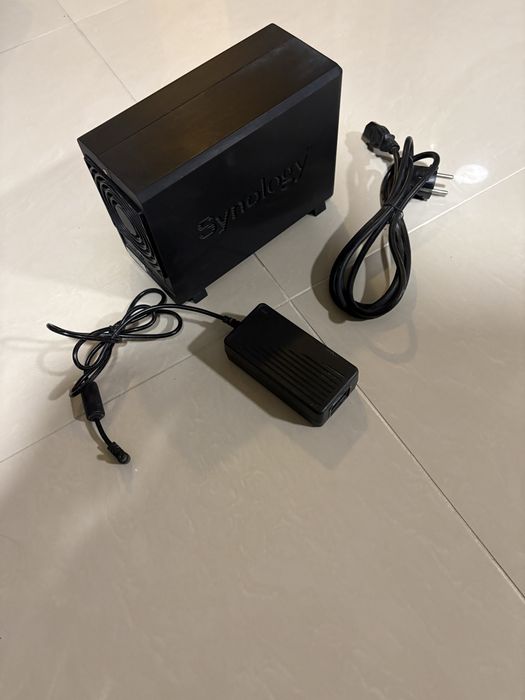 NAS устройство Synology DS216play