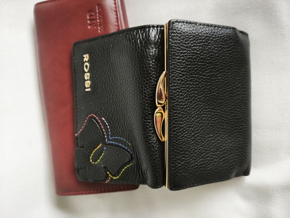 Дамски портмонета