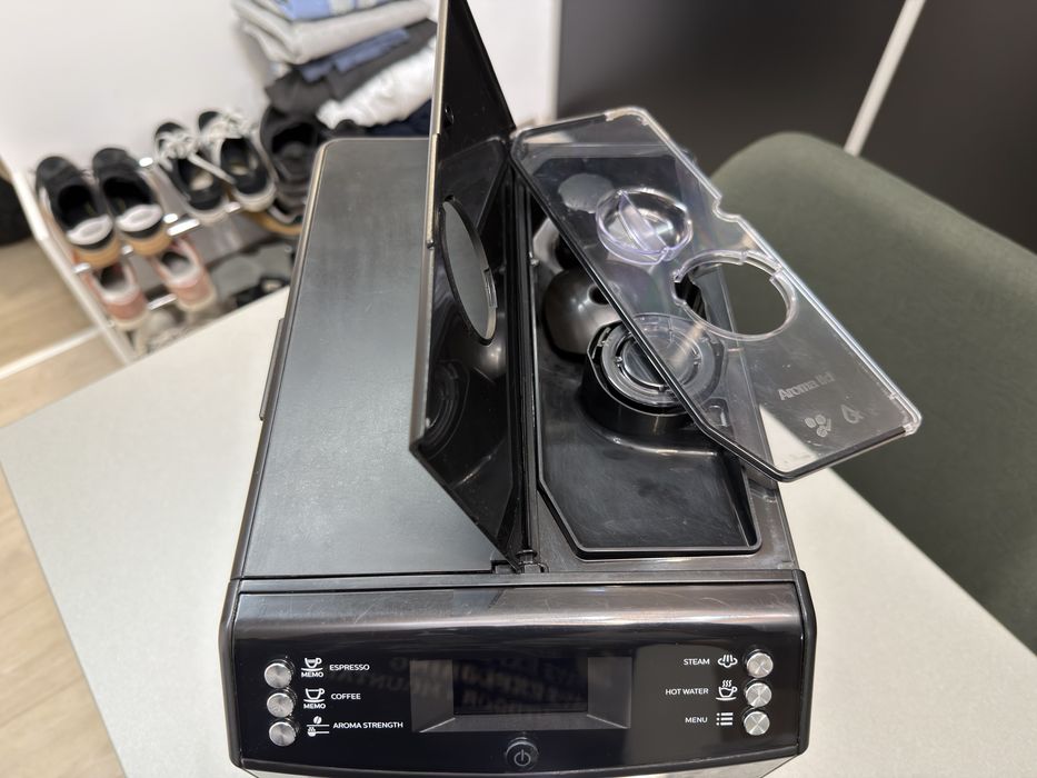 Espresor automat Philips EP3510 - Garantie