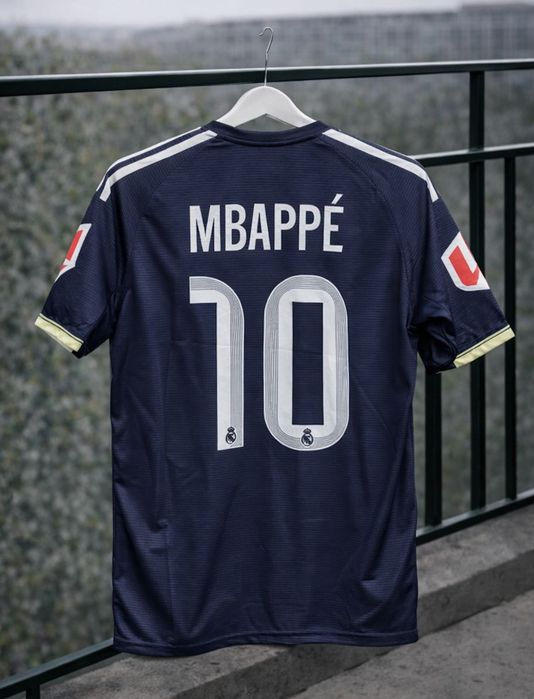 Tricou fotbal Mbappe Real Madrid, model nou 2024, marime M