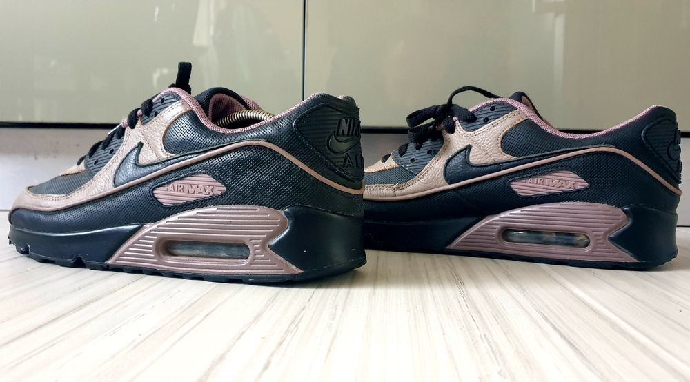 Nike Air Max 90 Leather  44 /28см UK 9 US 10 ОРИГИНАЛ! Мъжки Маратонки