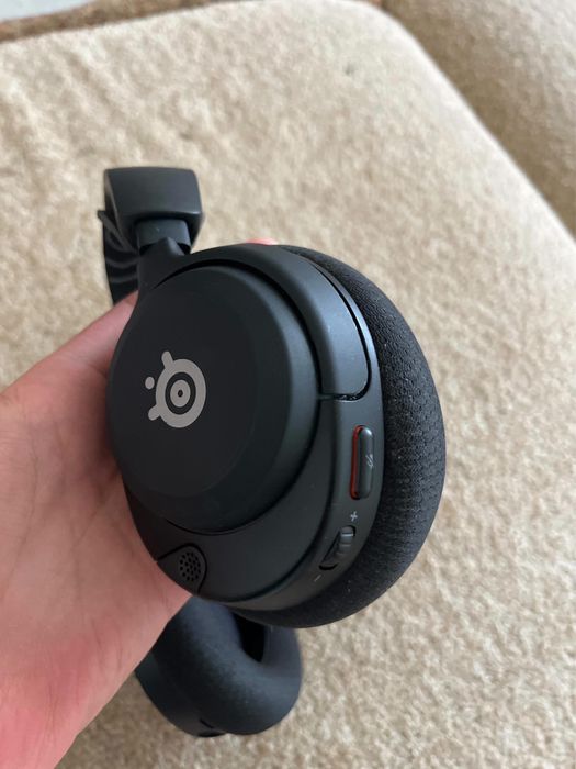 наушники SteelSeries Arctis Nova 5 Wireless