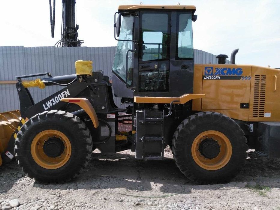 LW300FN XCMG Джойстик 1.8куб 2026 (В наличии)