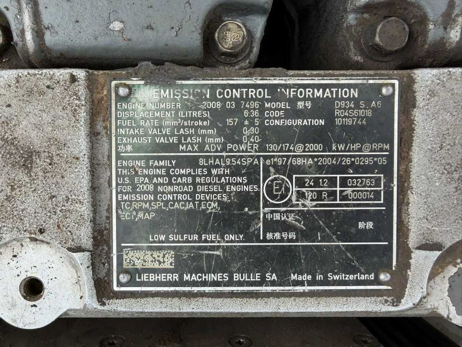 Motor Liebherr D934 S A6 excavator pe senile Liebherr R 926 C Litronic