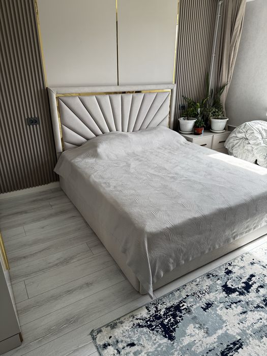 Диван сатылады матраспен