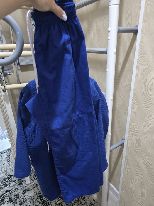 Продам кимоно в идеальном состоянии!