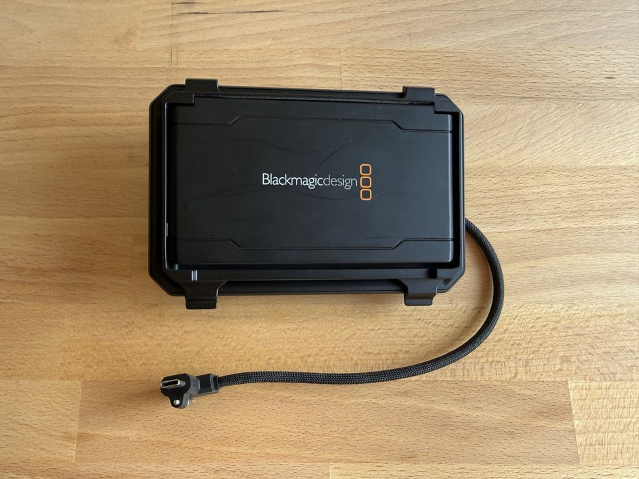 Monitor Pyxis Blackmagic