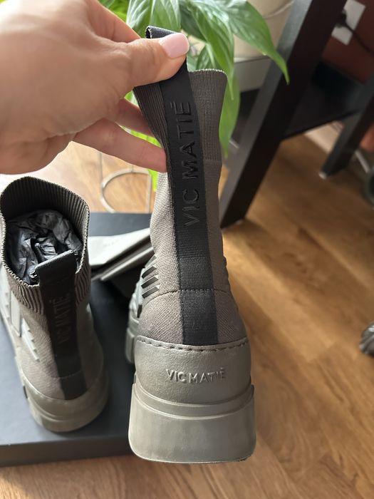 Ghete tip șosetă Vic Matié