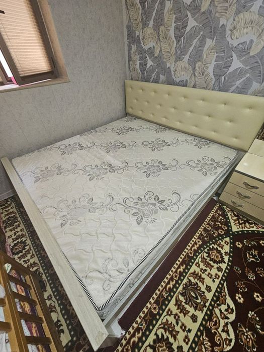 Спалний гарнитур