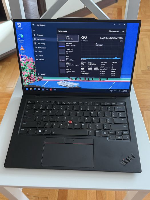 Lenovo Thinkpad X1 Carbon gen 12 Ultra 7 155H OLED 120hz 32gb Ram 1tb SSD