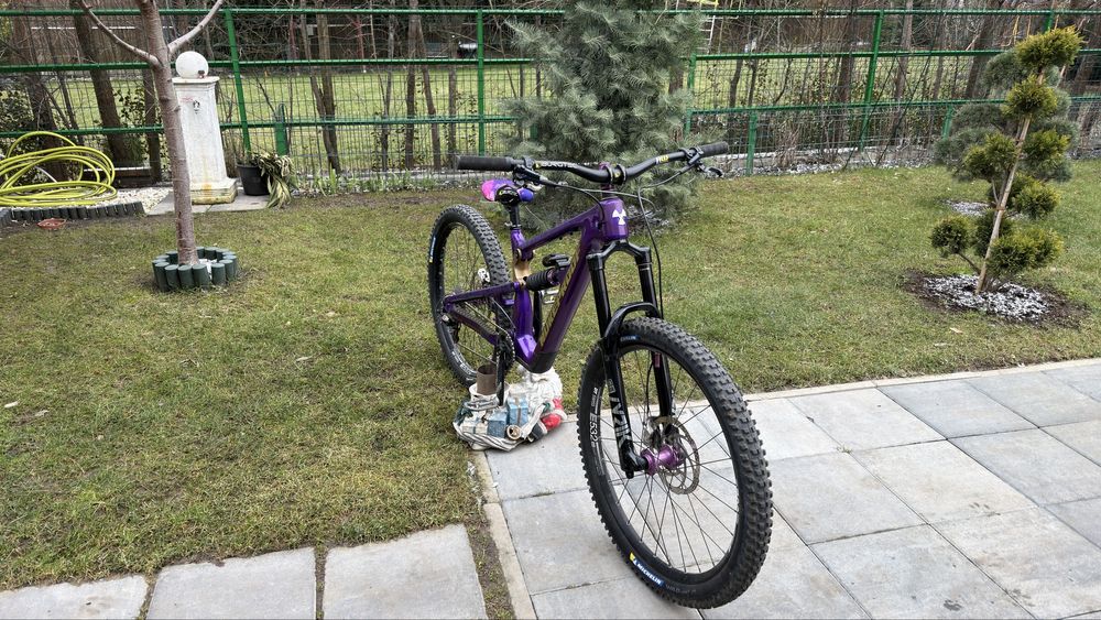 Nukeproof mega 297 carbon fast edition