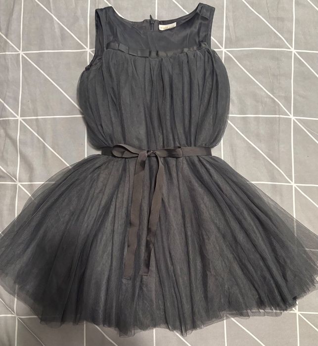 Сива тюлена рокля