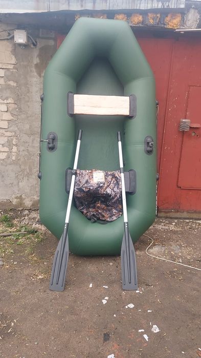 Продам лодку надувную