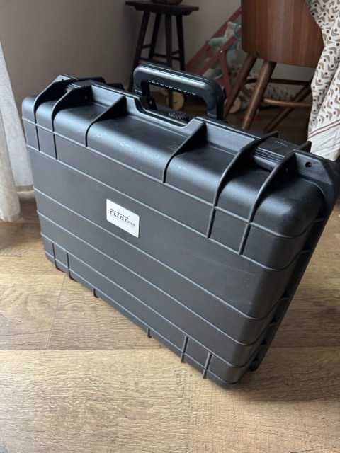 Genti transport anti soc, antiumiditate Flyht Pro 5 si 7 - Impecabile!