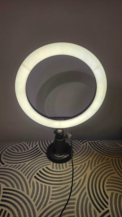 Lampa Ring Light Halo LED 26 cm USB lumina selfie TikTok YouTube foto video machiaj streaming reglabila 3 moduri lumina