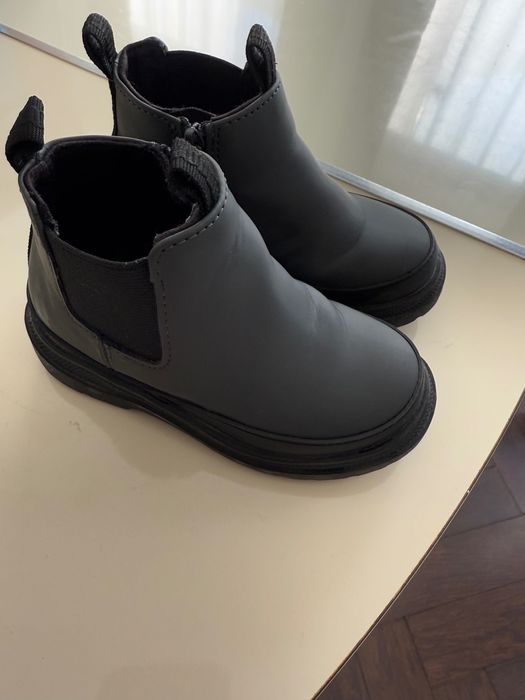 Ghete  toamna Zara marimea 23