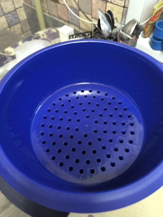 Продам посуду Tupperware