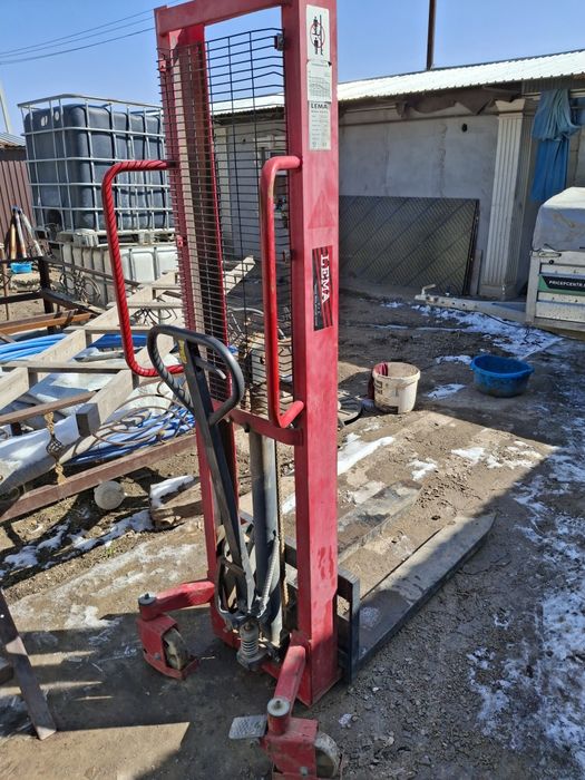 Штабелер сатылады