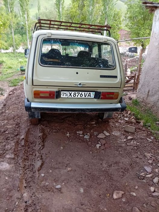 Niva holati yaxshi yili 1991 gaz -benzin 65 tahlik pirapani bor yaxshi