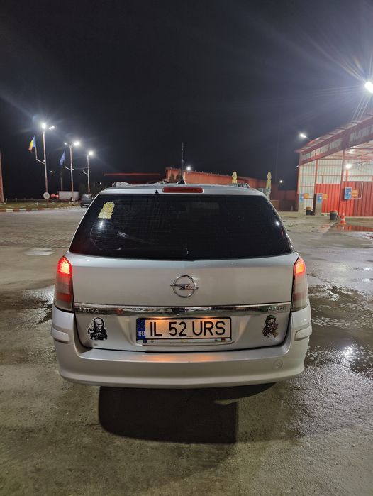 Vând Opel Astra h break 1.9 2006
