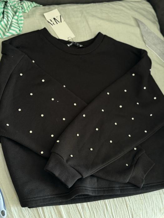 Черен суичър ZARA S размер