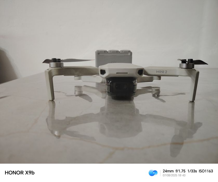 Дрон dji mini 2 two way charging hub