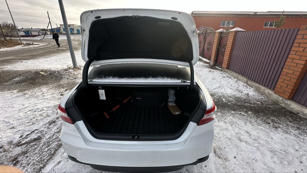 продам Камри 70 япошка 2019г