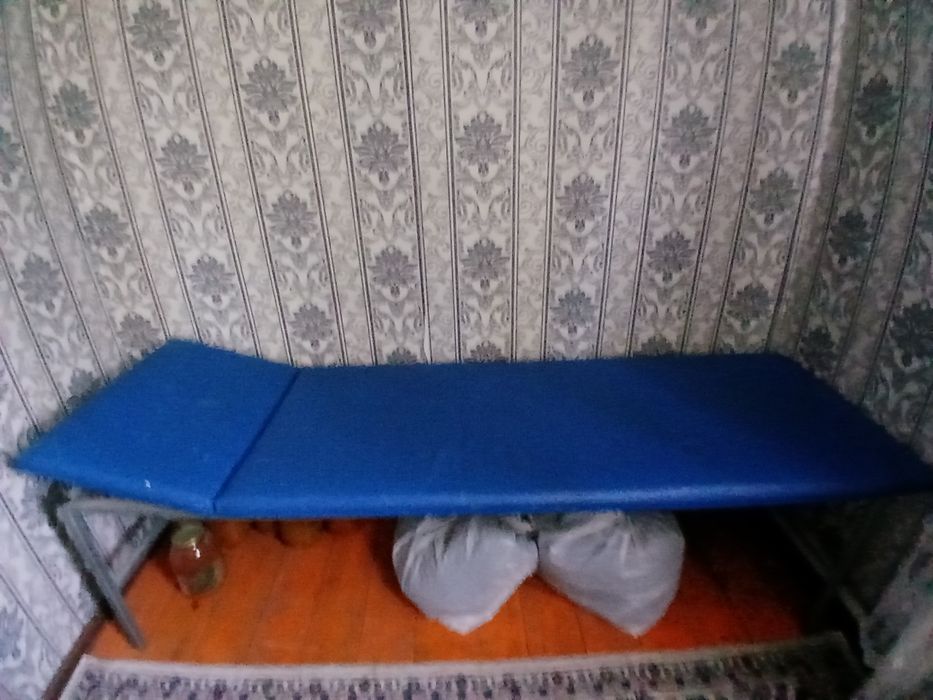 Медициналық кушетка Үш дана