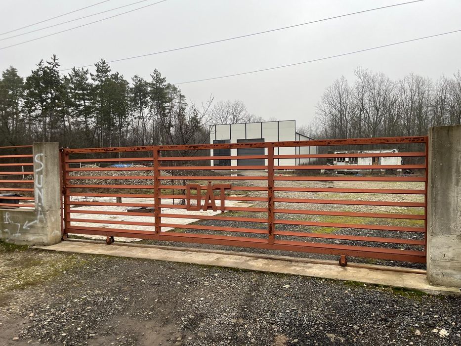 Hala industriala+teren de închiriat