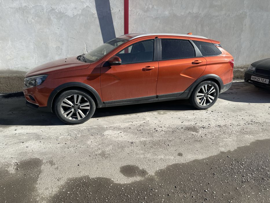 Lada vesta kros