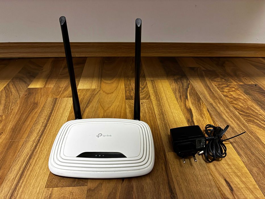 Router wireless N 300Mbps TP-LINK TL-WR841ND